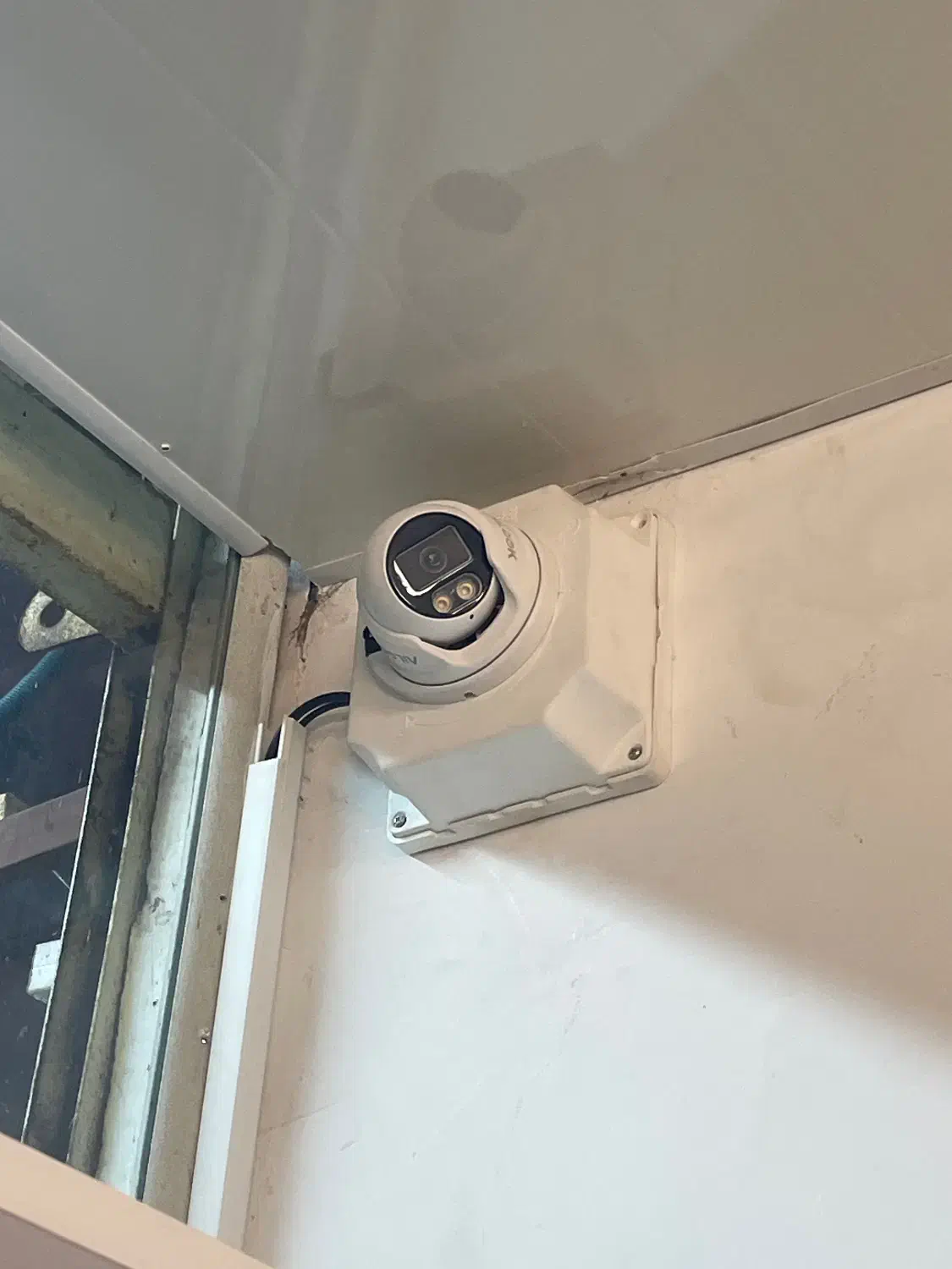 نصب دوربین|خدمات پیشه و مهارت|فومن, |دیوار