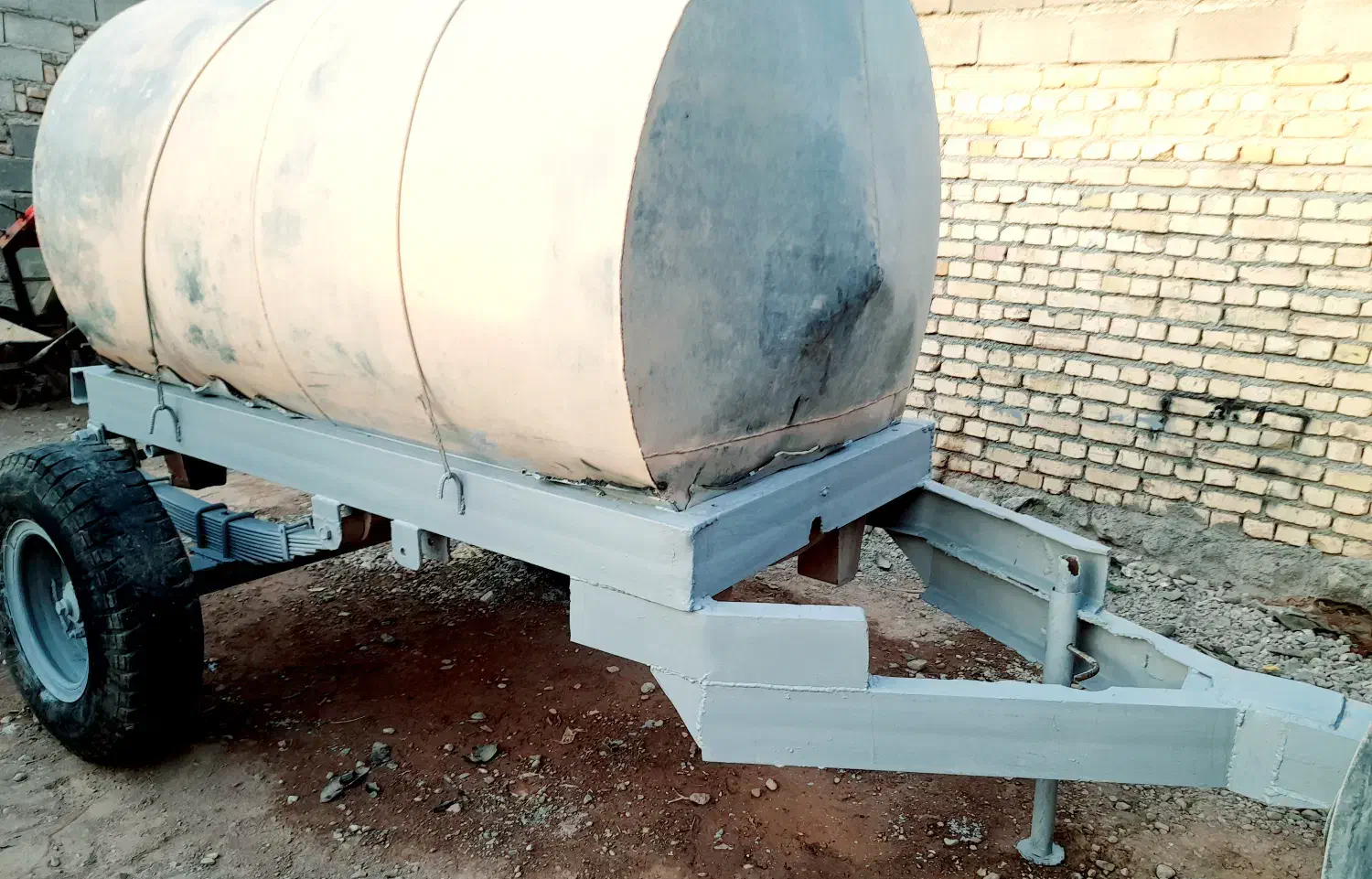 تانکر چرخدار|قطعات یدکی و لوازم جانبی|اسفراین, |دیوار