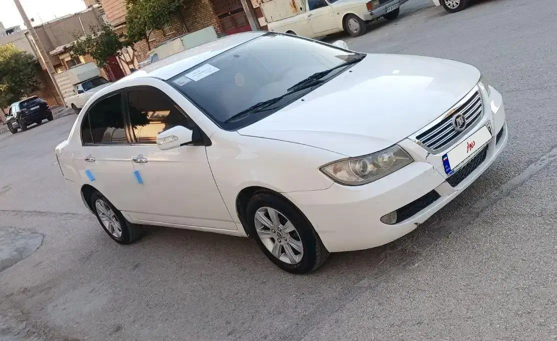 لیفان 620cc مدل91 سفید     *بدونه رنگ*|خودرو سواری و وانت|کرمانشاه, |دیوار