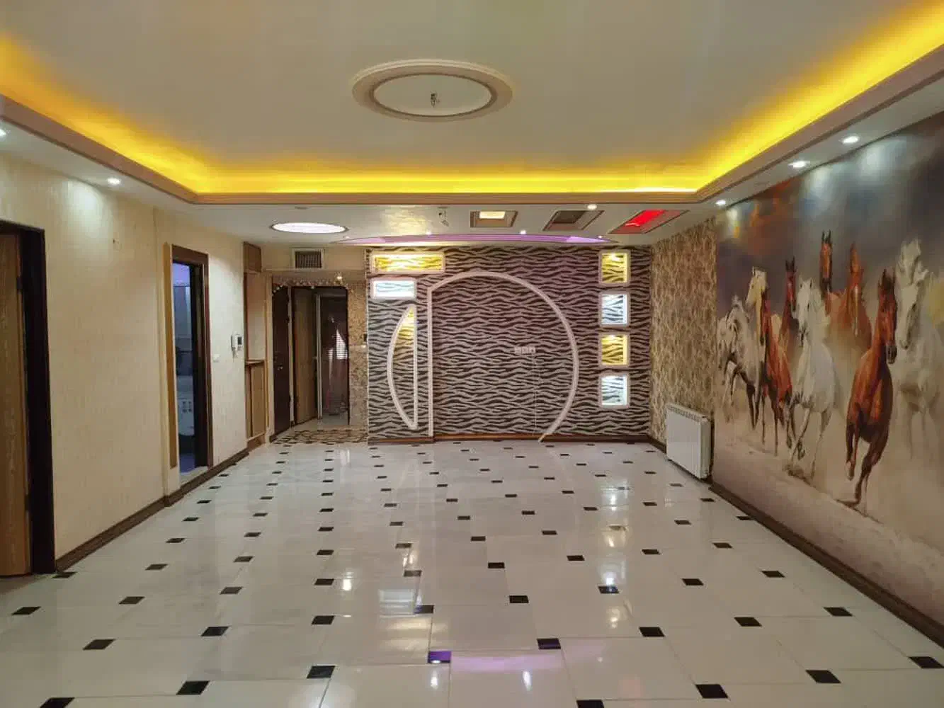 تک واحدی ۱۴۵ متری با پارکینگ|اجارهٔ آپارتمان|نسیم‌شهر, |دیوار