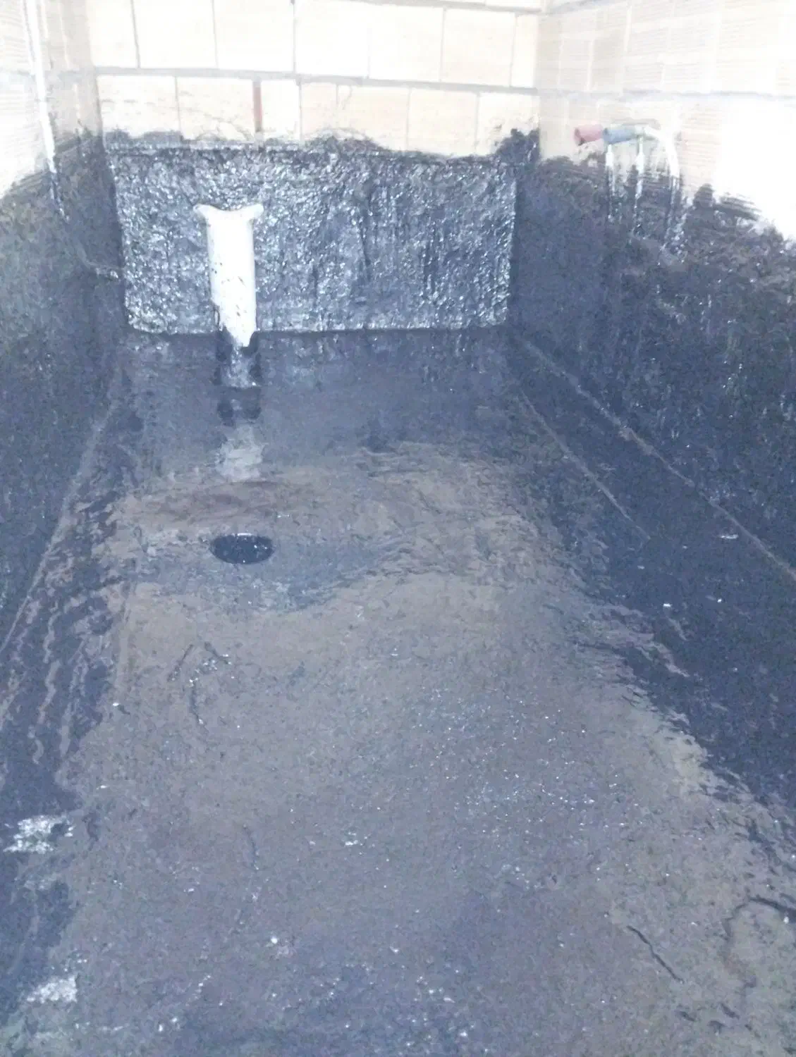 خدمات عایق های رطوبتی ایزوگام و قیرگونی  آسفالت|خدمات پیشه و مهارت|سرعین, |دیوار