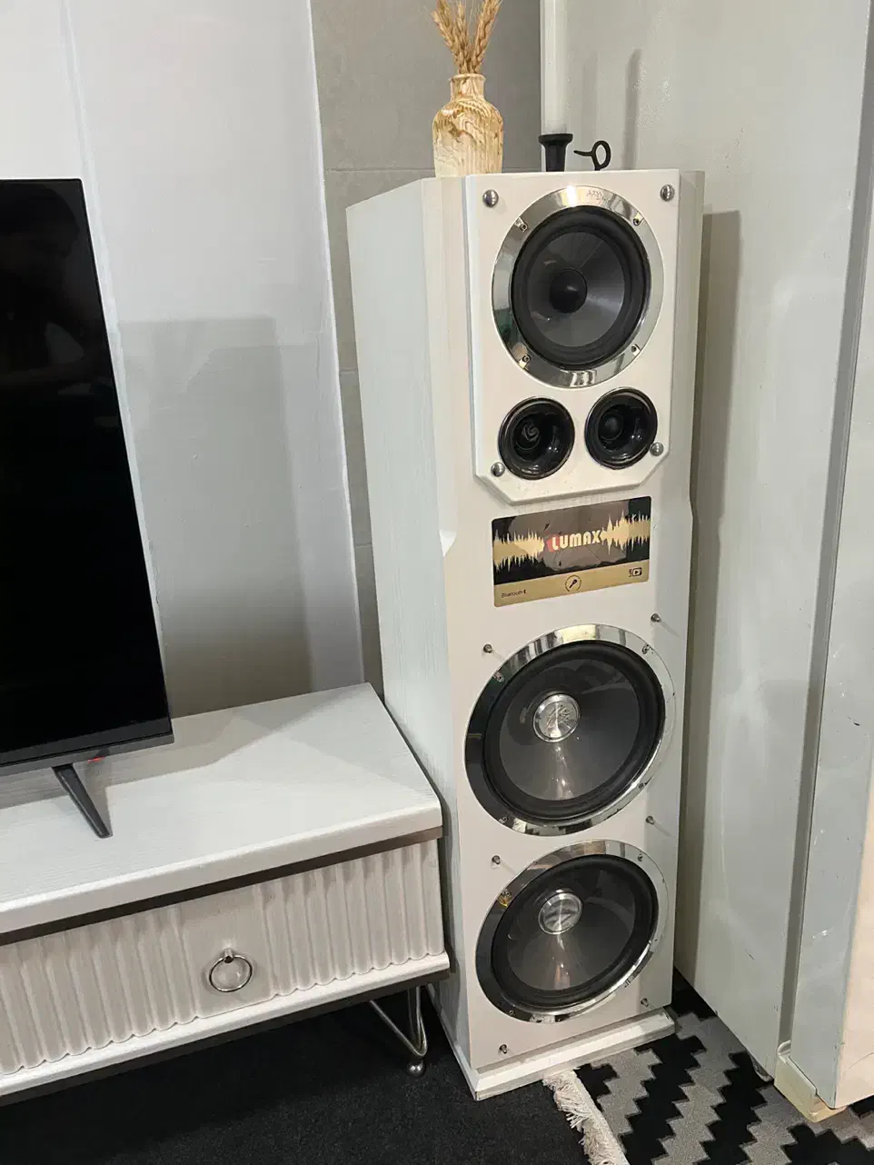 باند|سیستم صوتی خانگی|بندر انزلی, چهارفریضه|دیوار