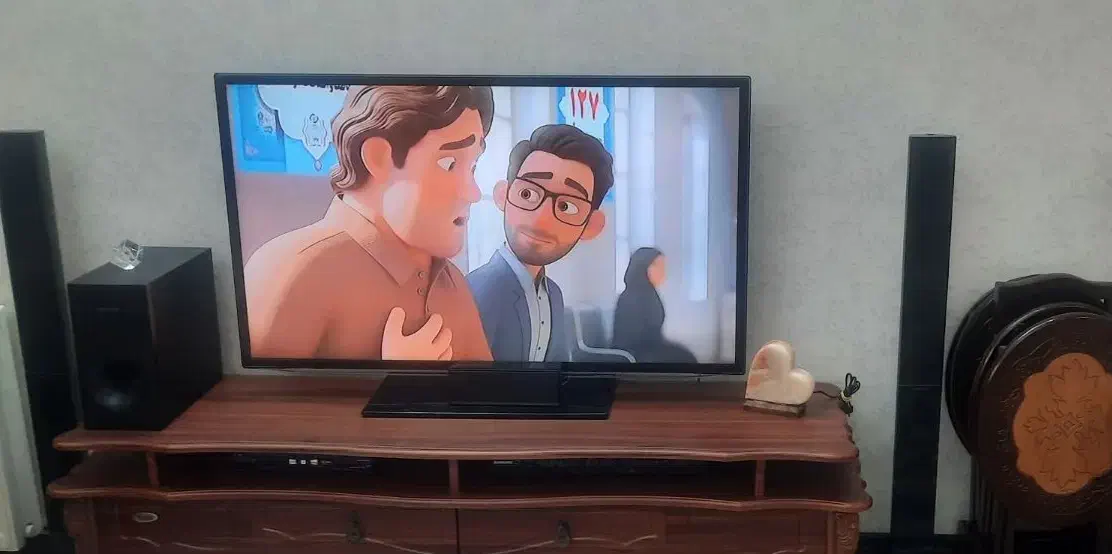 تلویزیون و سینمای خانواده|تلویزیون و پروژکتور|اسلامشهر, شهرک الهیه|دیوار