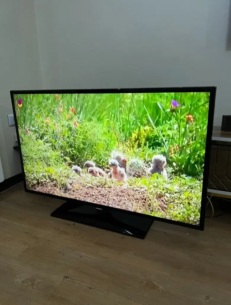 ال ای دی 40 سامسونگ اصل کره|تلویزیون و پروژکتور|تهران, آهنگ|دیوار