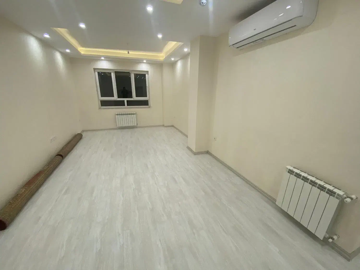آپارتمان ۲ خواب نوساز/پارکینگ /اسانسور/با مستاجر|فروش آپارتمان|رشت, بلوار گیلان|دیوار