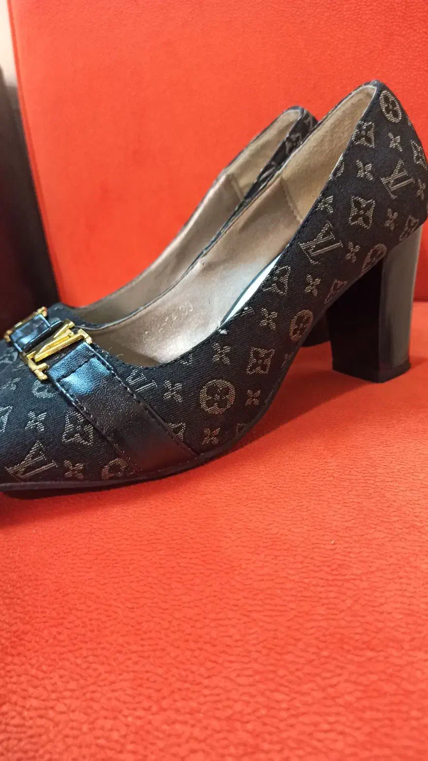 کفش پاشنه بلند|کیف، کفش، کمربند|تهران, محمودیه|دیوار