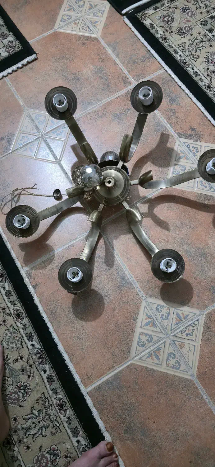 لوستر برنز|لوستر و چراغ آویز|کرج, گلستان|دیوار