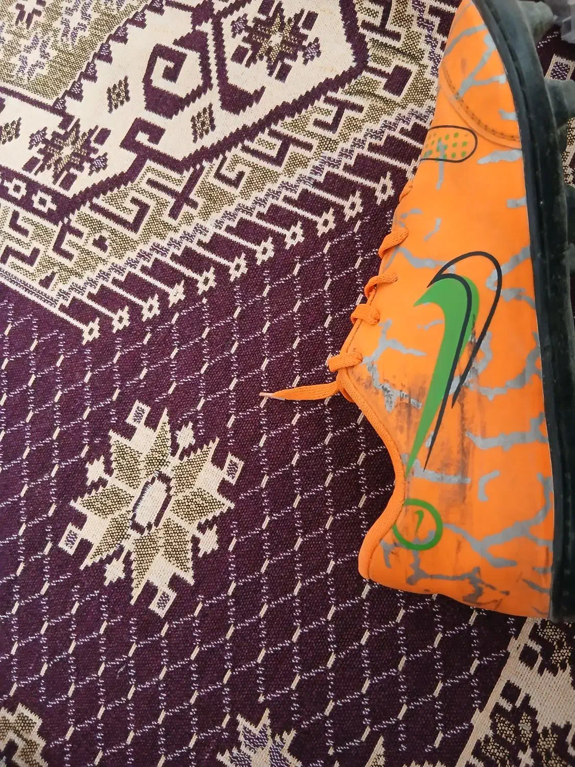 کفش فوتبال مناسب چمن|کیف، کفش، کمربند|زنجان, |دیوار