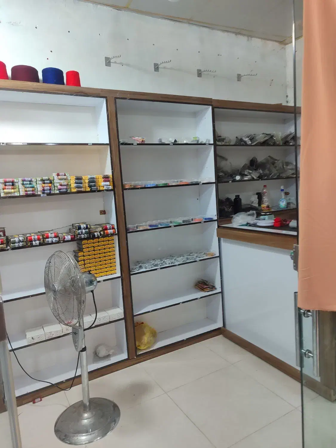 واگذاری مغازه خرازی|اجارهٔ مغازه و غرفه|زاهدان, |دیوار