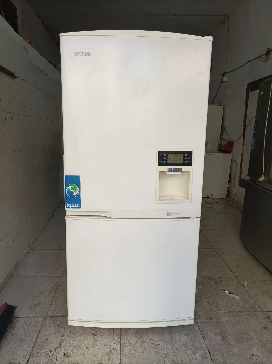 یخچال وفریزر اسنوا ۳۰ فوت تمیز جادار|یخچال و فریزر|کرج, محمد آباد|دیوار