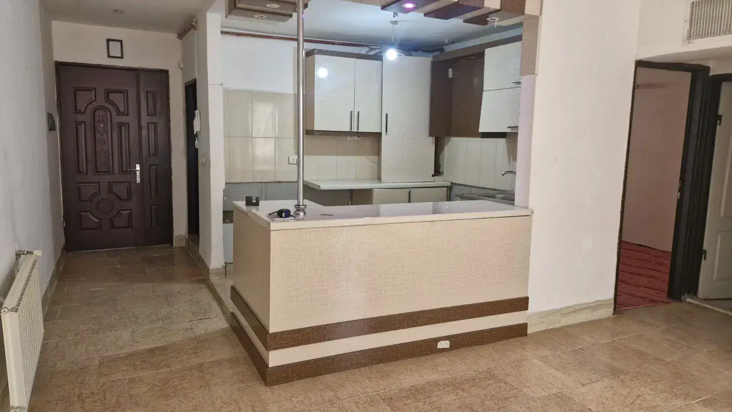 کابینت|بوفه، ویترین، کنسول|گلبهار, شهر جدید گلبهار|دیوار