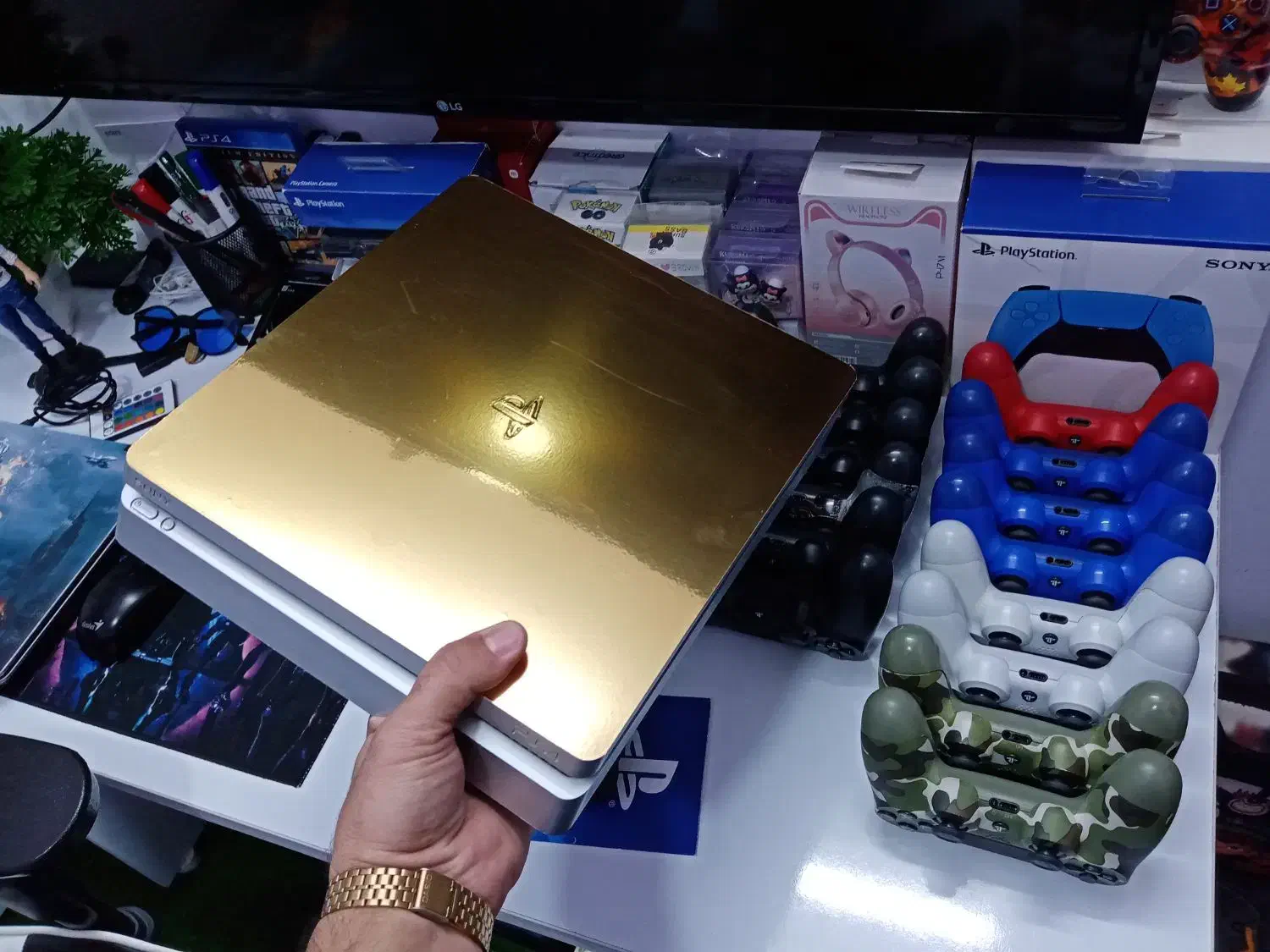 پلی استیشن4 کپیخور رنگ خاص درحدآک|کنسول، بازی ویدئویی و آنلاین|قائمشهر, |دیوار