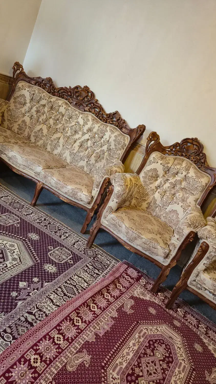 مبل چوبی سلطنتی|مبلمان خانگی و میز عسلی|سهند, |دیوار