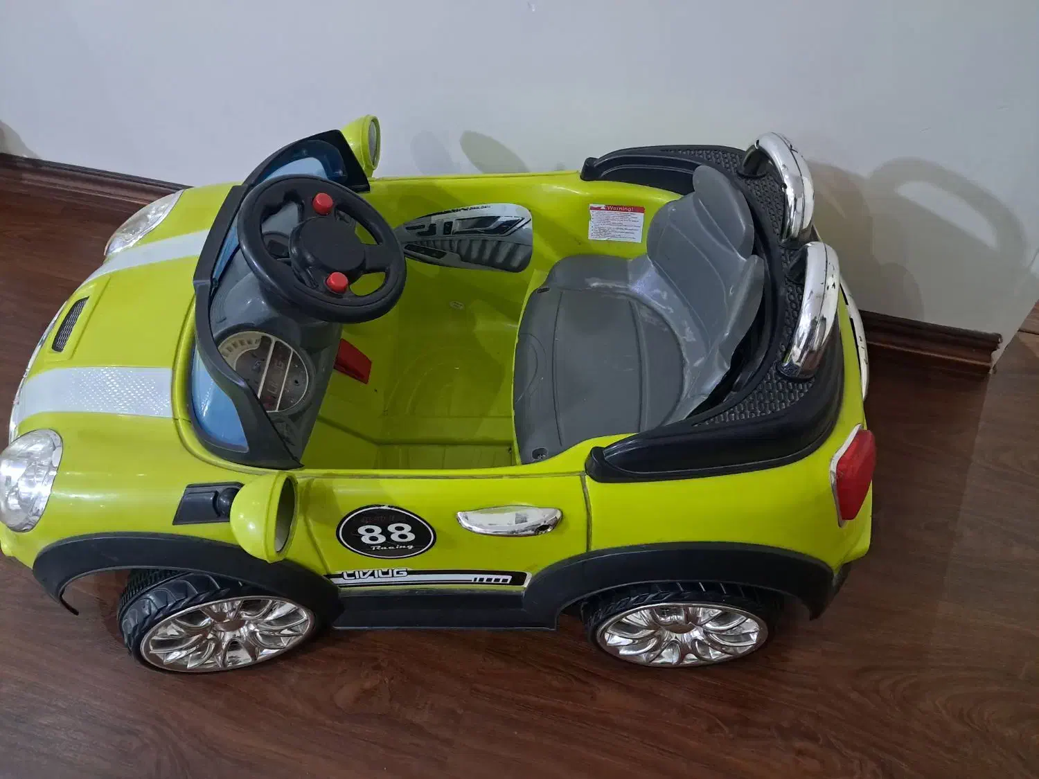 ماشین شارژی|اسباببازی بچه|مشکیندشت, |دیوار