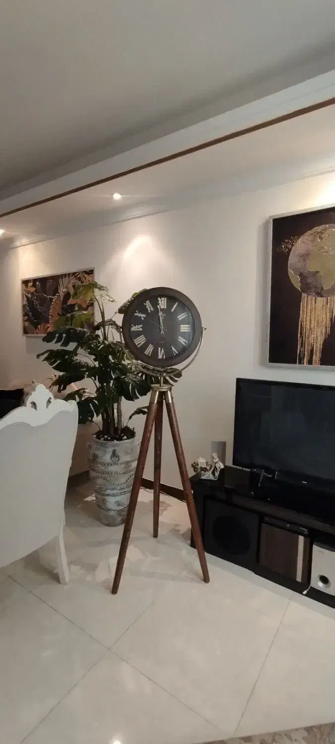 ساعت ایستاده بسیارشیک|ساعت|فردیس, شهرک راه آهن|دیوار