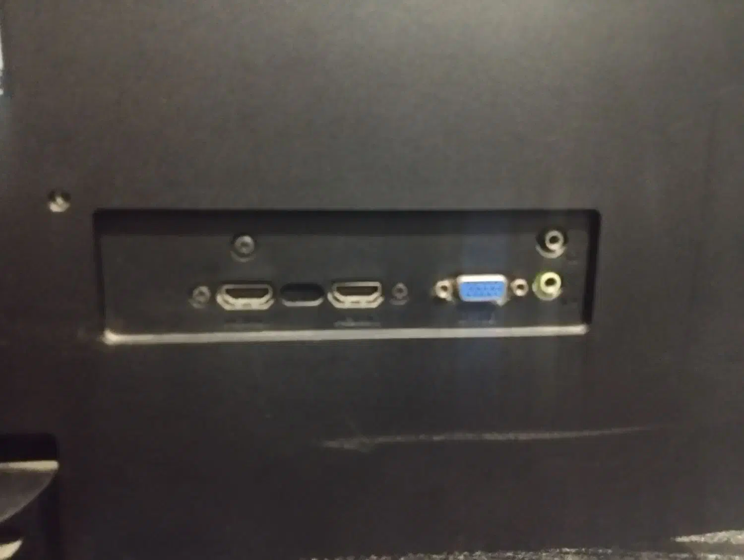 مانیتور 27  Aoc همرا با کابل ها|قطعات و لوازم جانبی رایانه|ساری, |دیوار