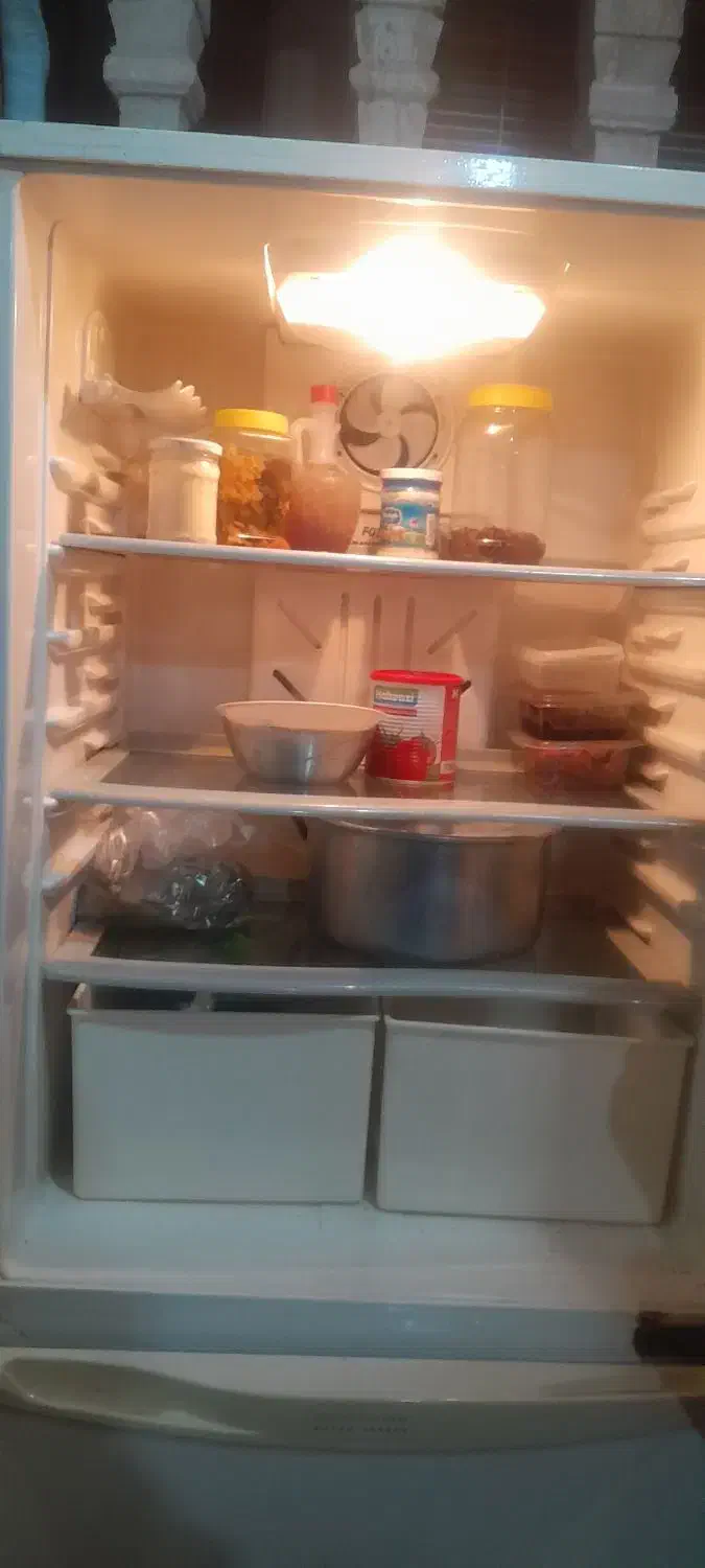 یخچال درحد نو درجه یک|یخچال و فریزر|آمل, |دیوار