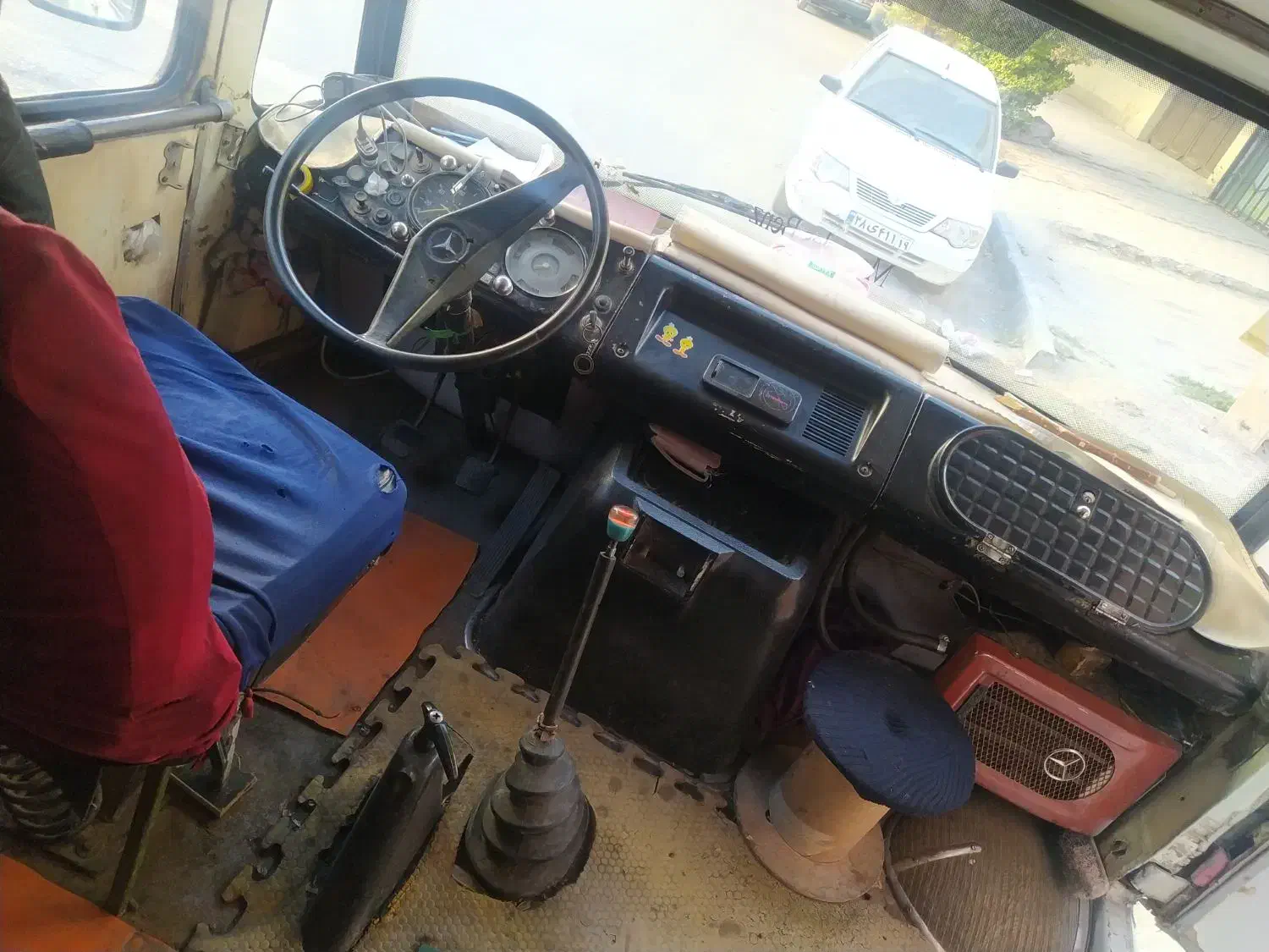 مینی بوس ۲۱ نفره اتاق ناسیونال مدل ۱۳۵۵|خودرو سنگین|کرمانشاه, |دیوار