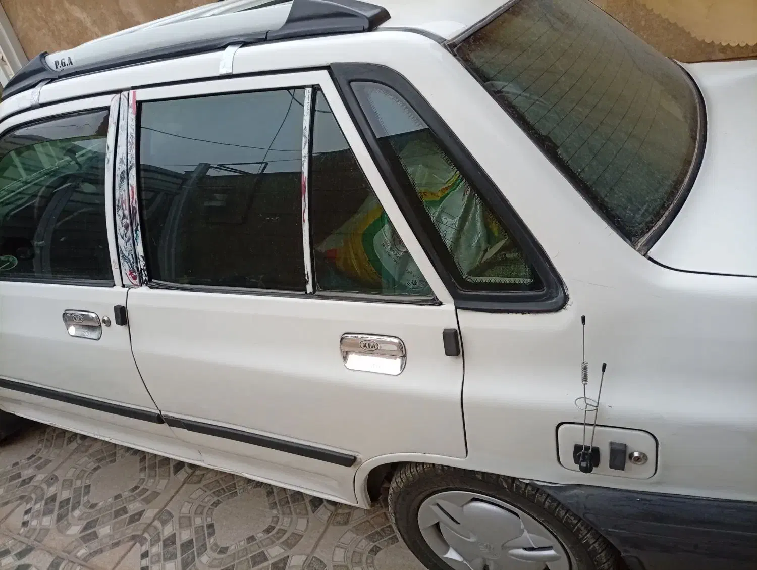 پراید۸۲کارات طلا|خودرو سواری و وانت|خرمآباد, |دیوار