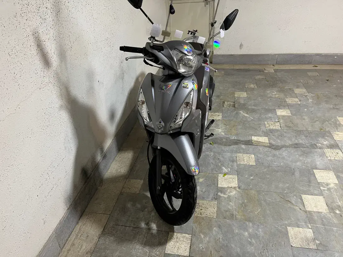 اسکوتر هوندا باسل ۱۲۵|موتورسیکلت|تهران, میرداماد|دیوار