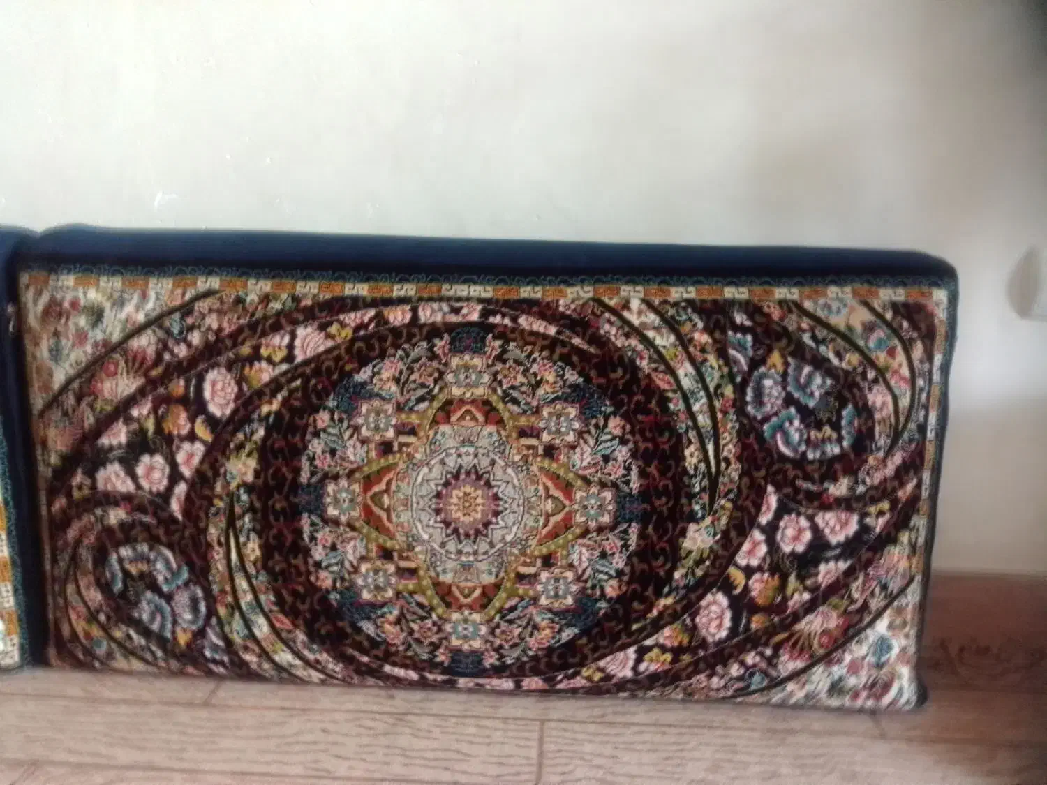 یک جفت پشتی فرش|پشتی|قرچک, زیبا شهر|دیوار