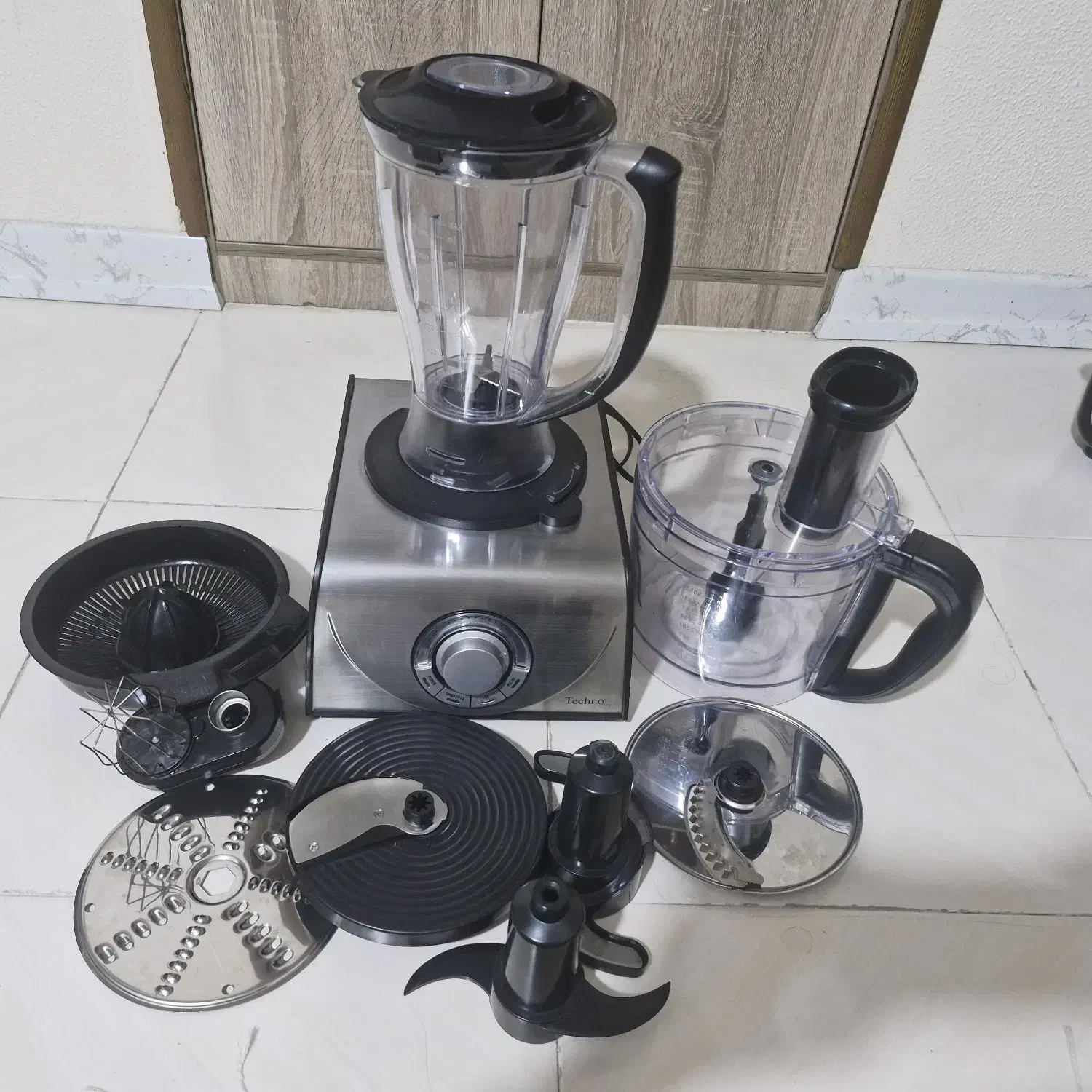 آبمیوه گیری  مخلوط کن رنده چند صفحه|خردکن، آسیاب، غذاساز|شاهین‌شهر, مسکن مهر|دیوار