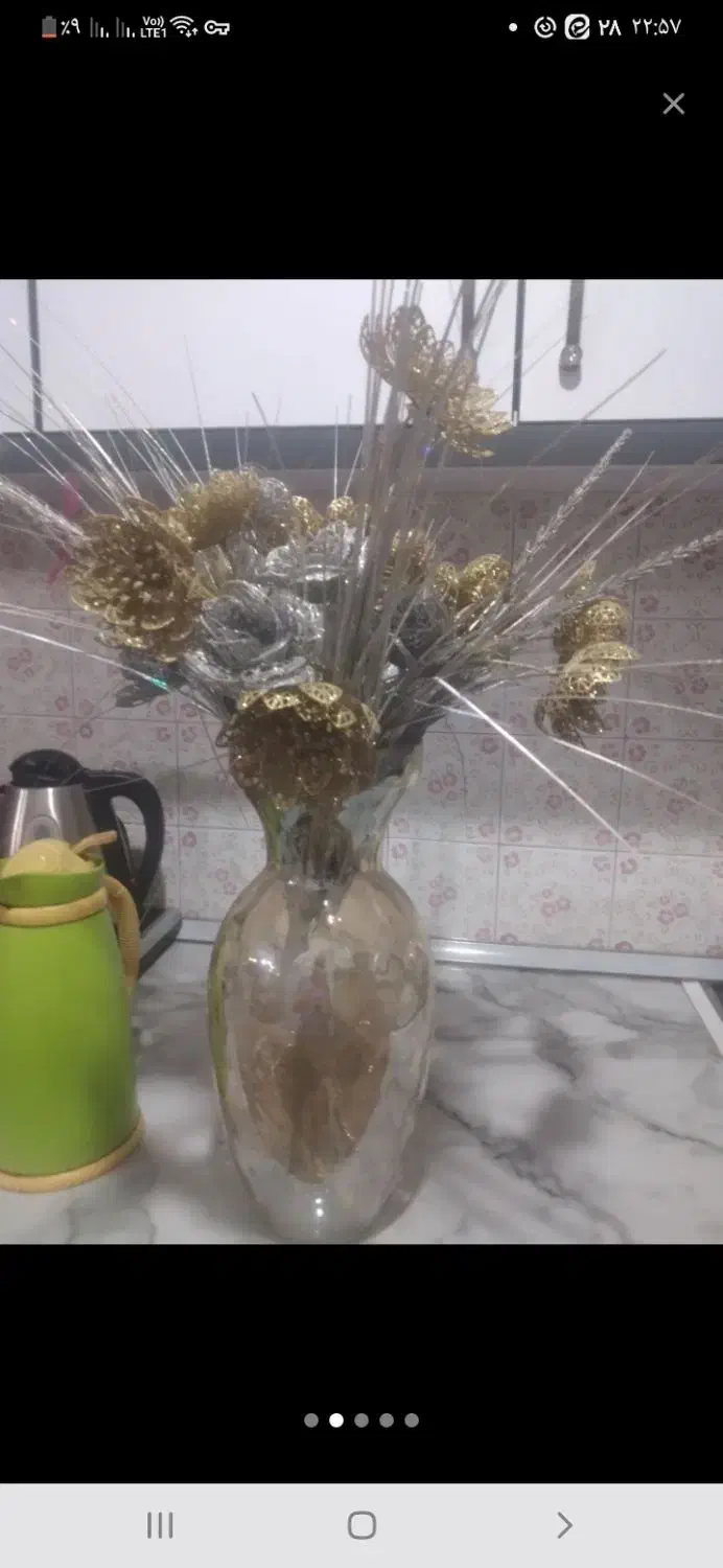 گدون کریستال خیلی خیلی زیبا رنگ عسلی فروش فوری|گل مصنوعی|کهک, |دیوار