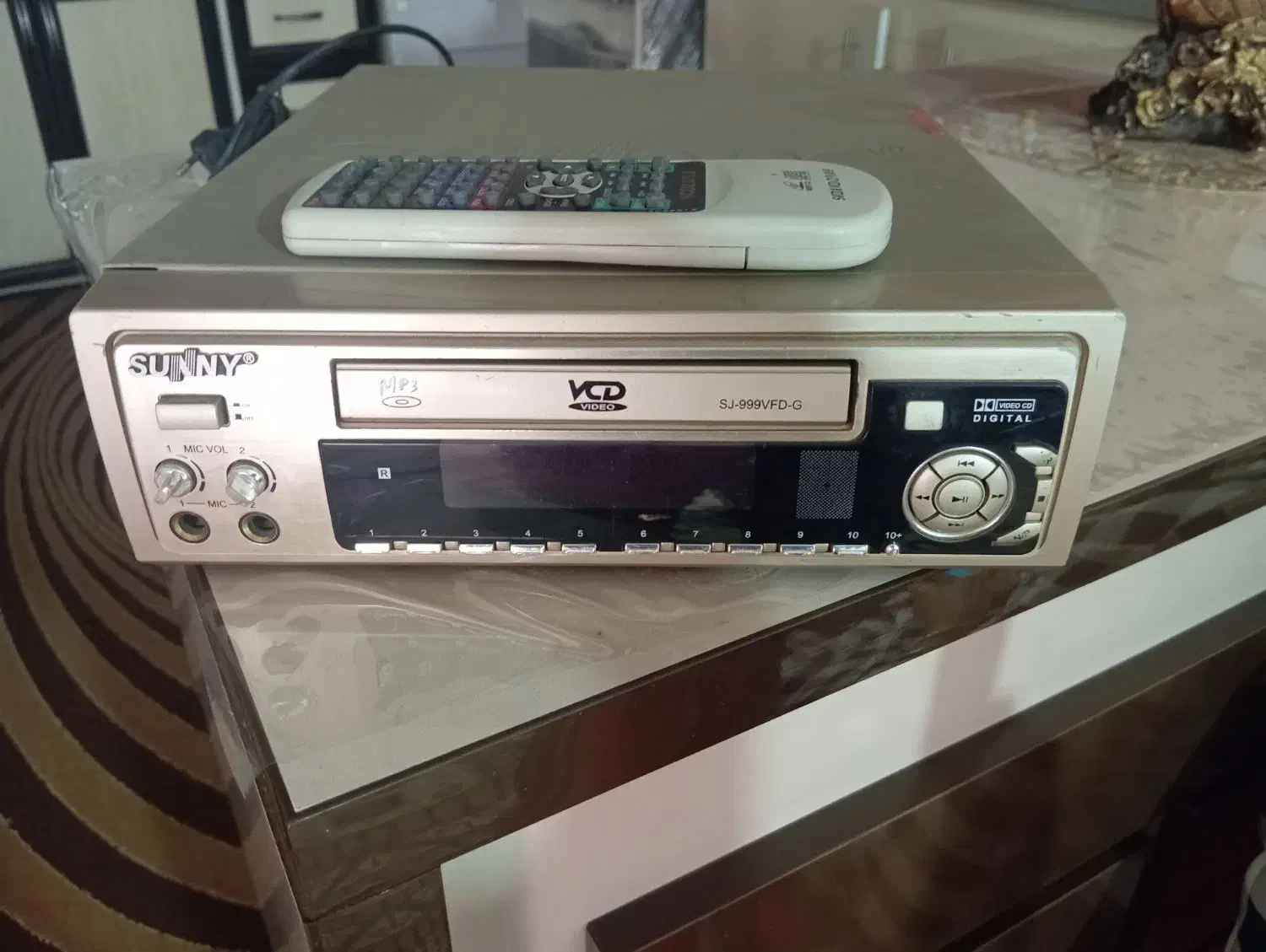 سی دی قدیمی سالم|پخش‌کننده DVD و ویدیو|میاندوآب, |دیوار