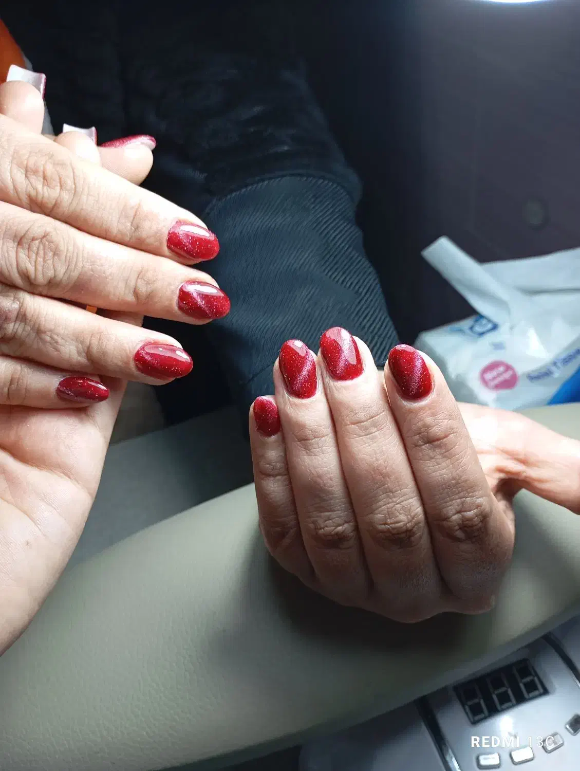 ناخن هاتو بسپر ب من قشنگم|خدمات آرایشگری و زیبایی|تربتحیدریه, داروپخش|دیوار