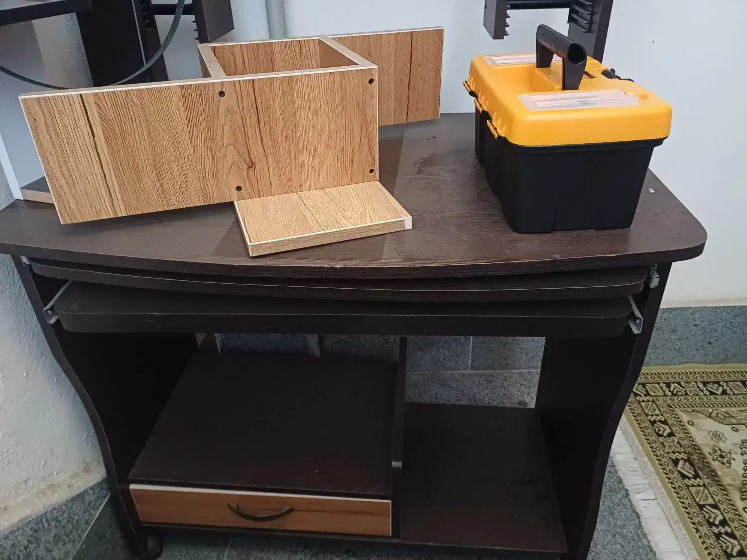 میز کامپیوتر|میز تحریر و کامپیوتر|قائم‌شهر, |دیوار