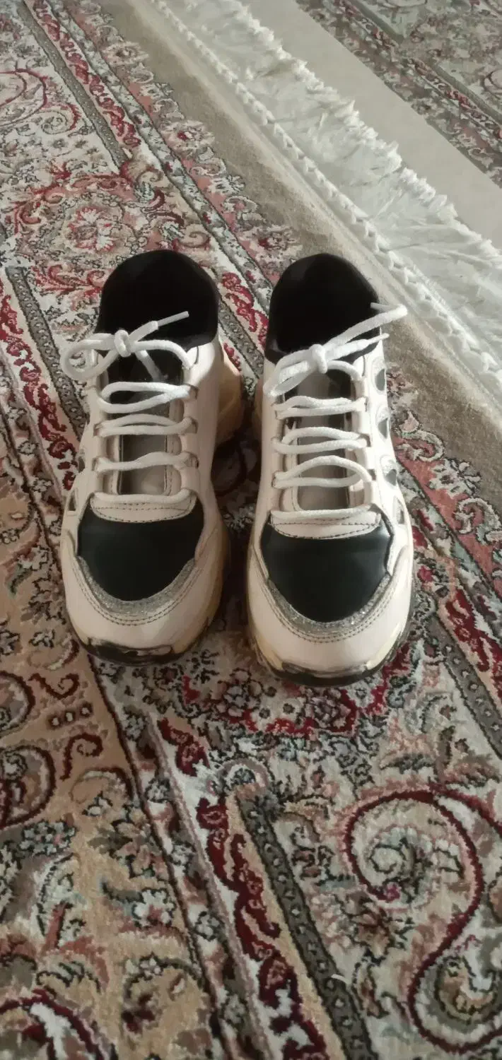 فروش کفش اسپرت درحدنو|کفش و لباس بچه|جوانرود, |دیوار