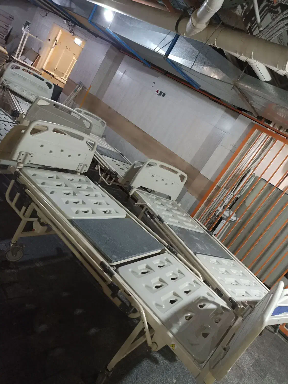 بورس تخت بیمارستانی و تشک مواج تجهیزات پزشکی|آرایشی، بهداشتی، درمانی|مشهد, جنت|دیوار