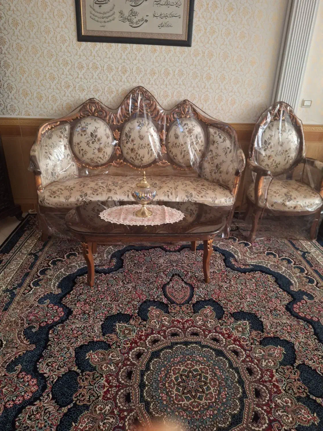 مبل۹نفره|مبلمان خانگی و میز عسلی|نیشابور, کوی یغما|دیوار