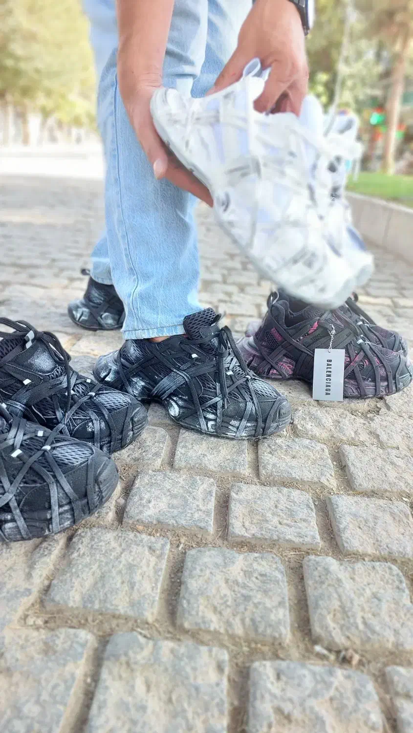 اسپایدر وار.داتی با بهترین کیفیت ۴۱ تا ۴۴ درسه رنگ|کفش و لباس بچه|نیشابور, امام خمینی|دیوار