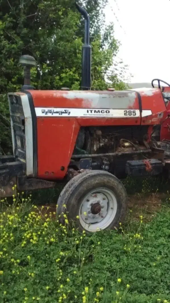 تراکتور با تمام وسایل کشاورزی|ماشینآلات صنعتی|خاش, |دیوار