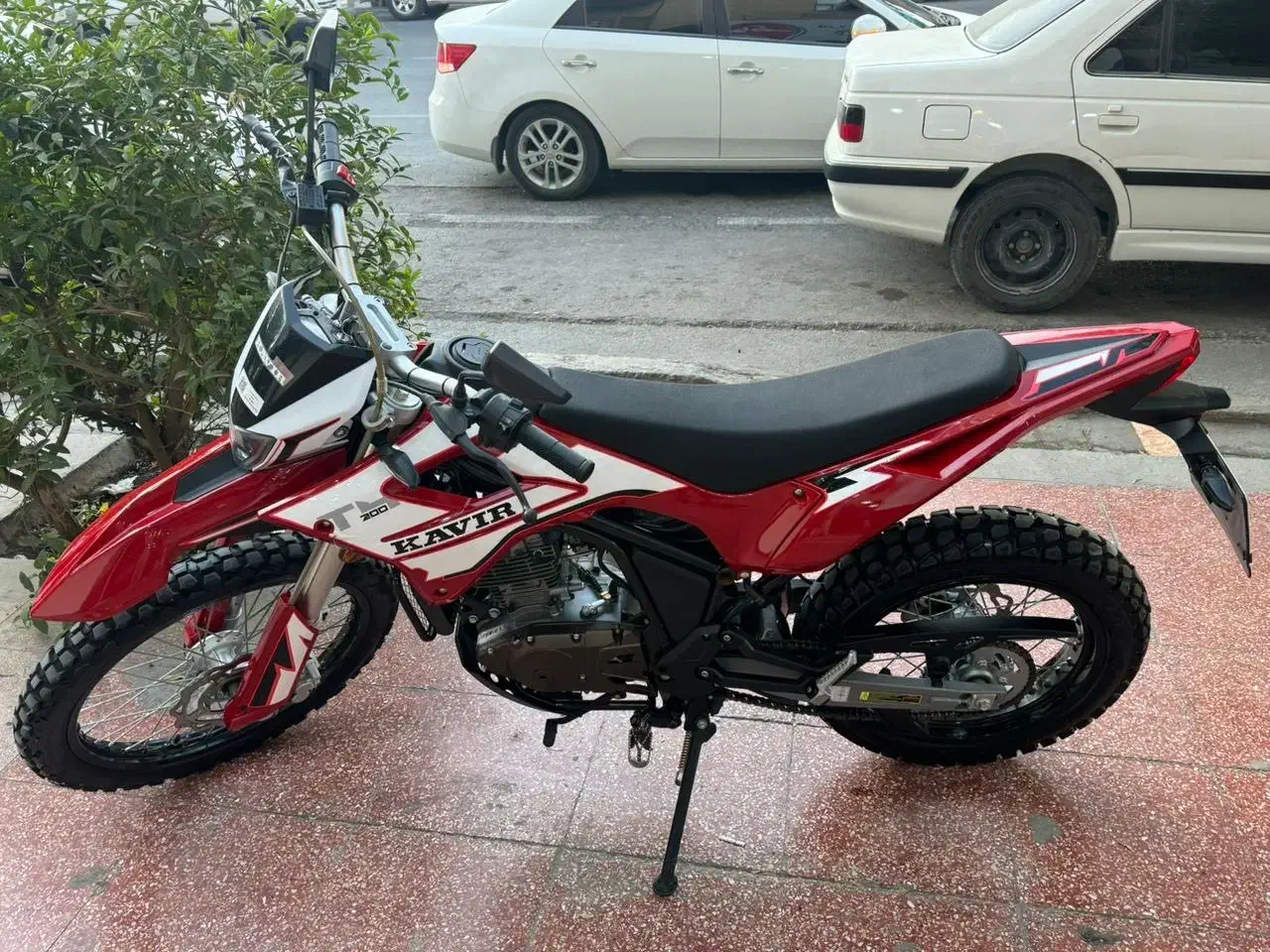 تی فور ۲۰۰ کویر|موتورسیکلت|بندرعباس, |دیوار