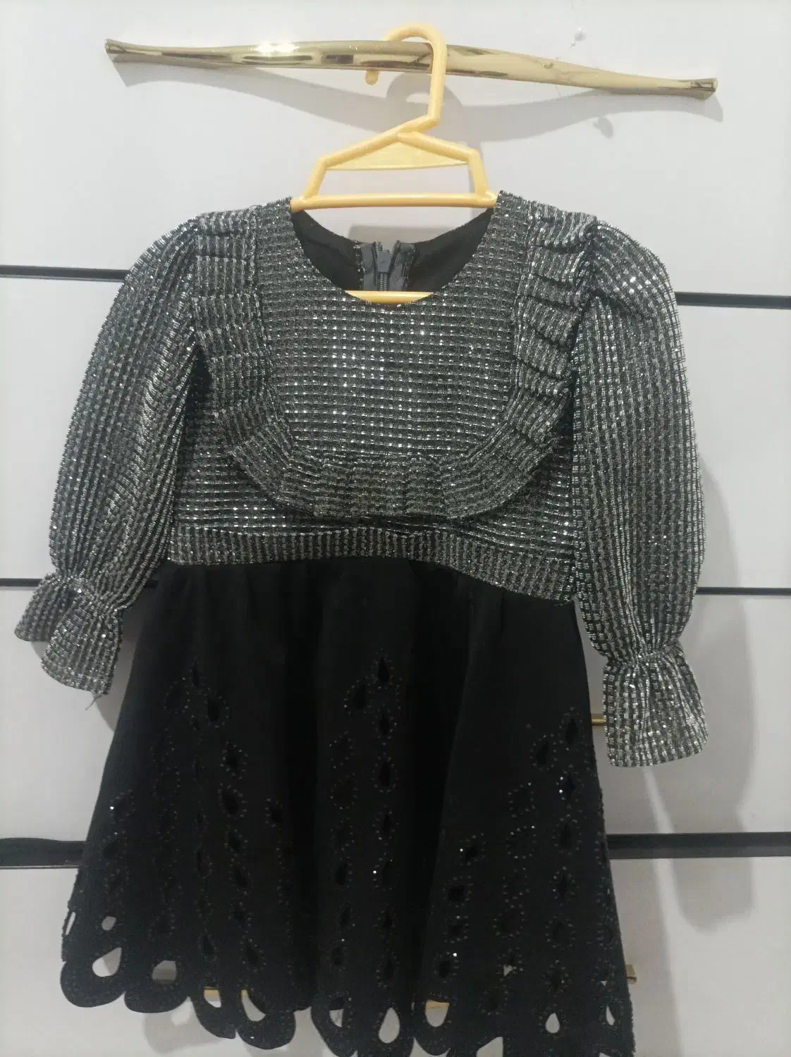 سارافن مجلسی|کفش و لباس بچه|کرمانشاه, |دیوار