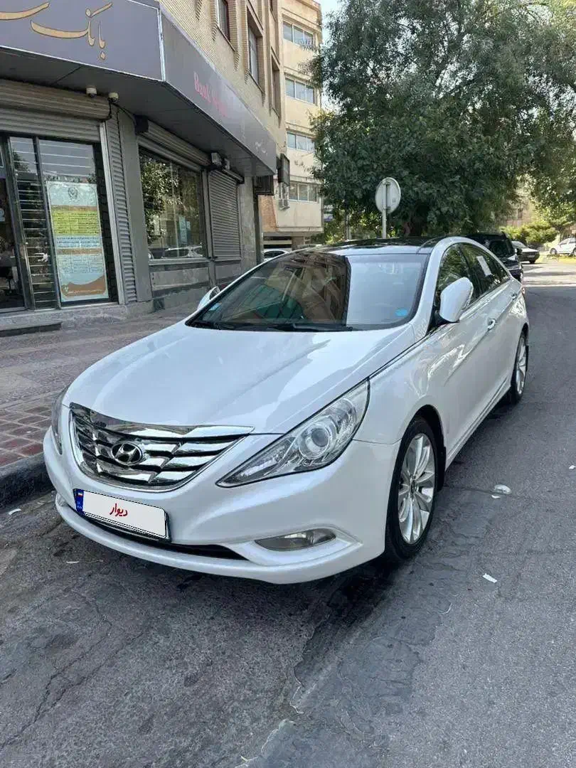 سوناتاyf وای اف ۲۰۱۳ نقد واقساط|خودرو سواری و وانت|اصفهان, شهید رجایی|دیوار