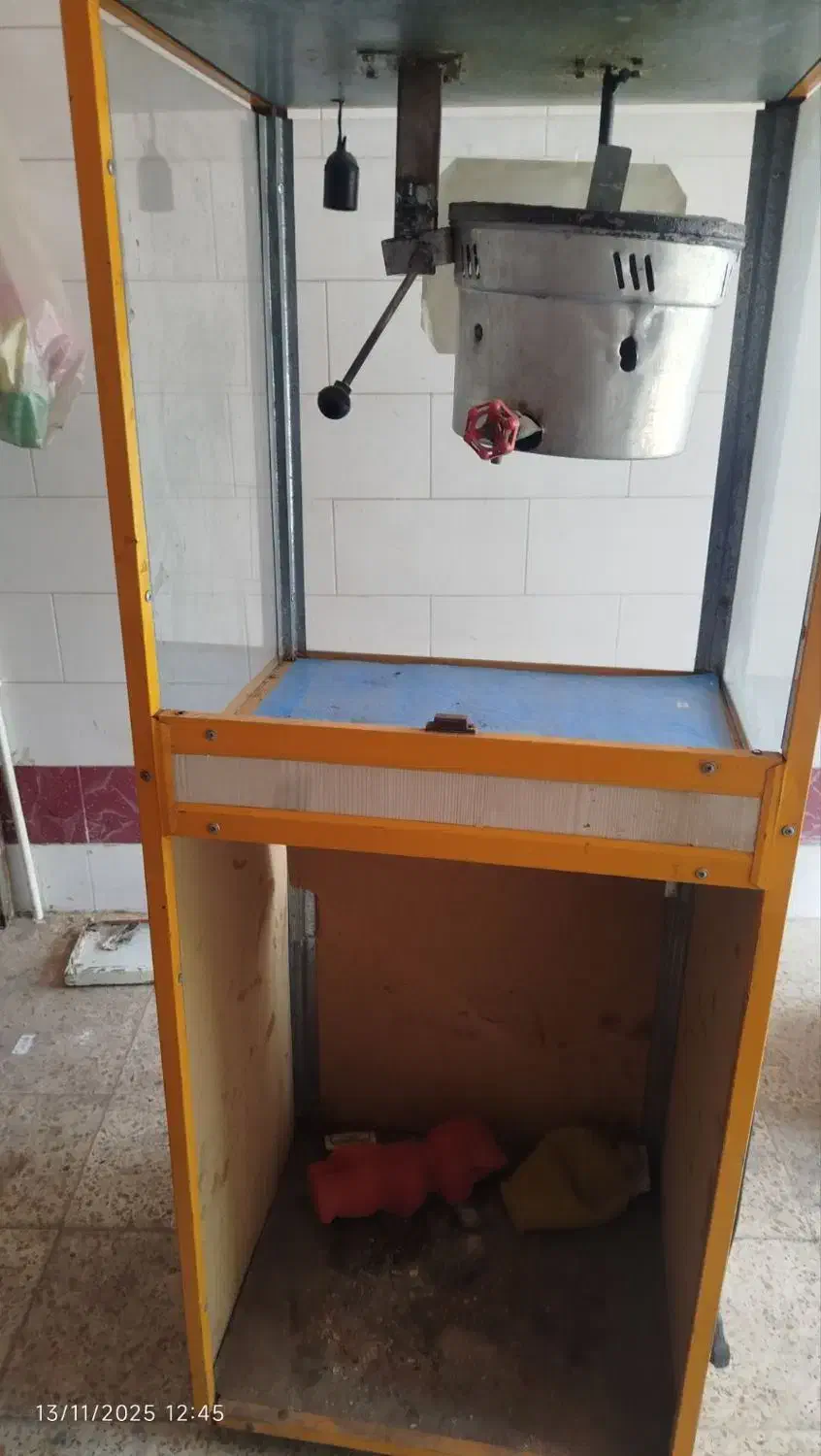 دستگاه پشمک و پفیلا|فروشگاه و مغازه|میانه, |دیوار