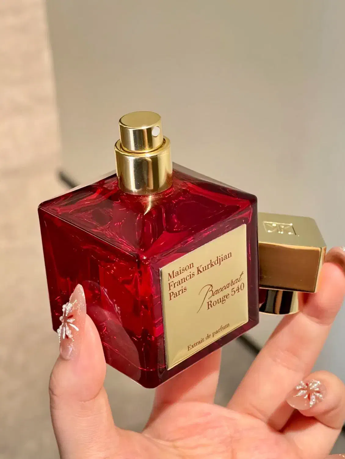 انواع عطر و ادکلن گرمی|عمدهفروشی|اشتهارد, |دیوار