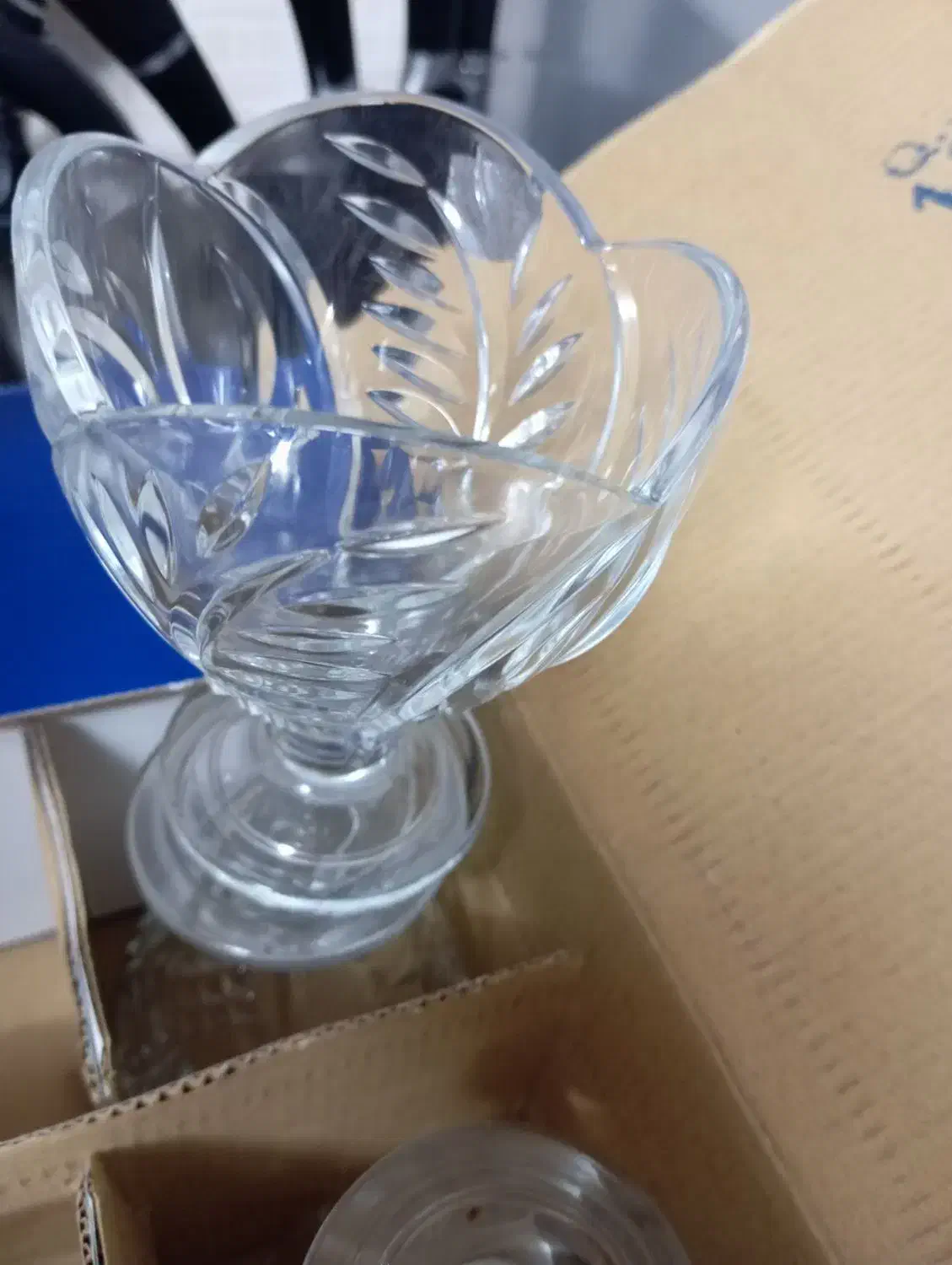 بستنی خوری|ظروف سرو و پذیرایی|قرچک, شهرک گلها|دیوار