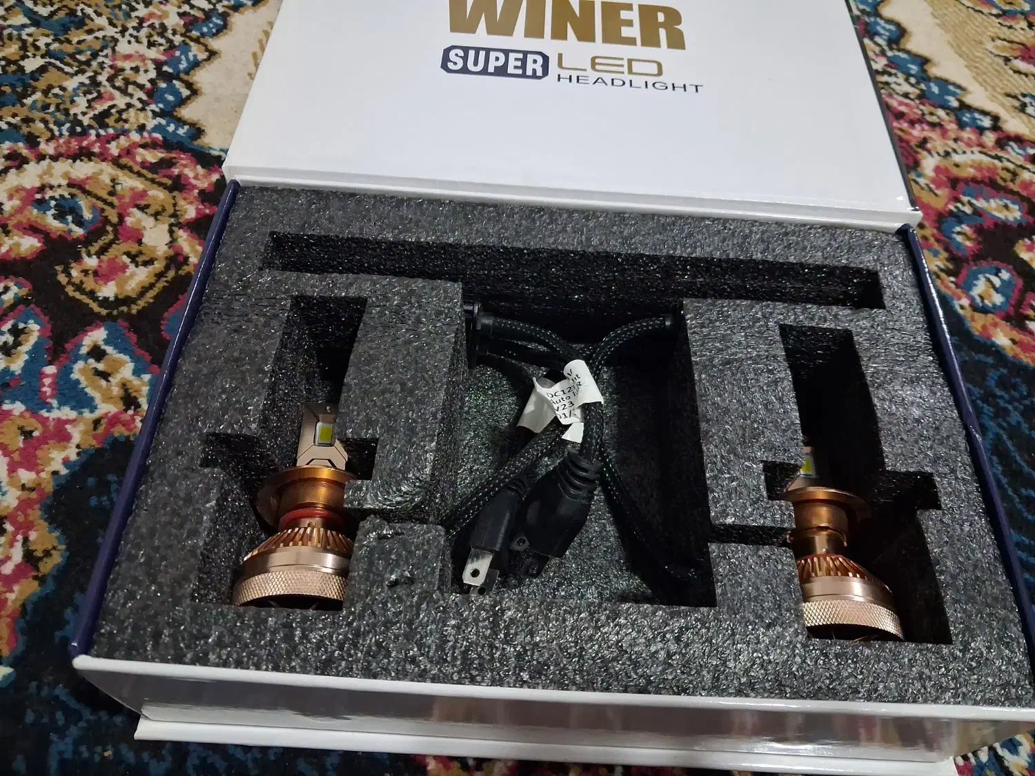 هدلایت قوی|لامپ و چراغ|ماکلوان, |دیوار