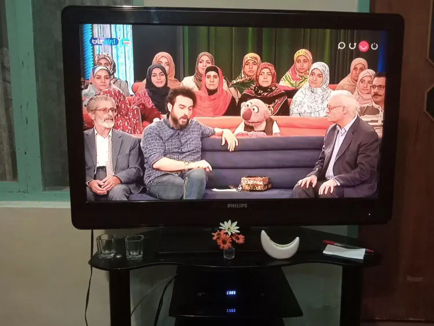 تلوزیون 42 اینچ فلیپس. ال سی دی|تلویزیون و پروژکتور|فرخشهر, |دیوار