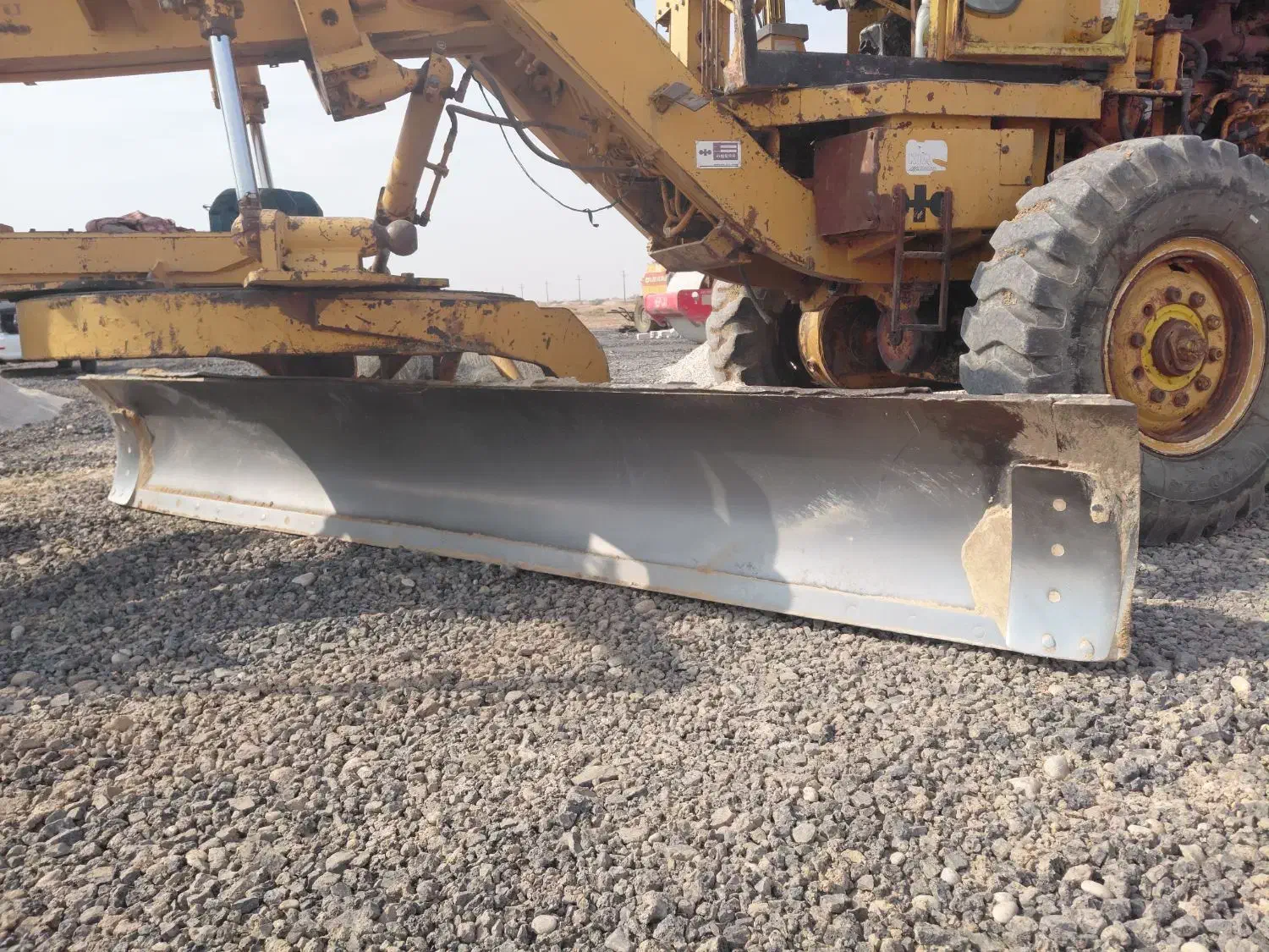 گریدر کوماتسوR2 مندل زنجیری|خودرو سنگین|خرمشهر, |دیوار