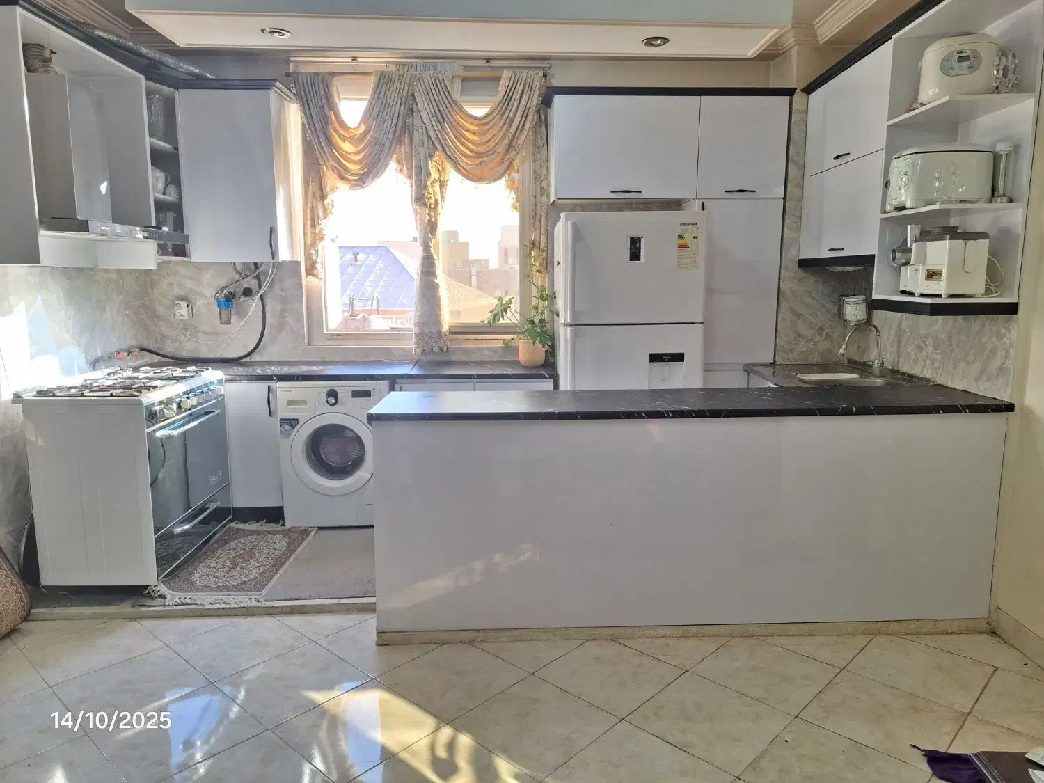 آپارتمان 50  پیروزی محلاتی با پارکینگ فول امکانات|فروش آپارتمان|تهران, دولاب|دیوار