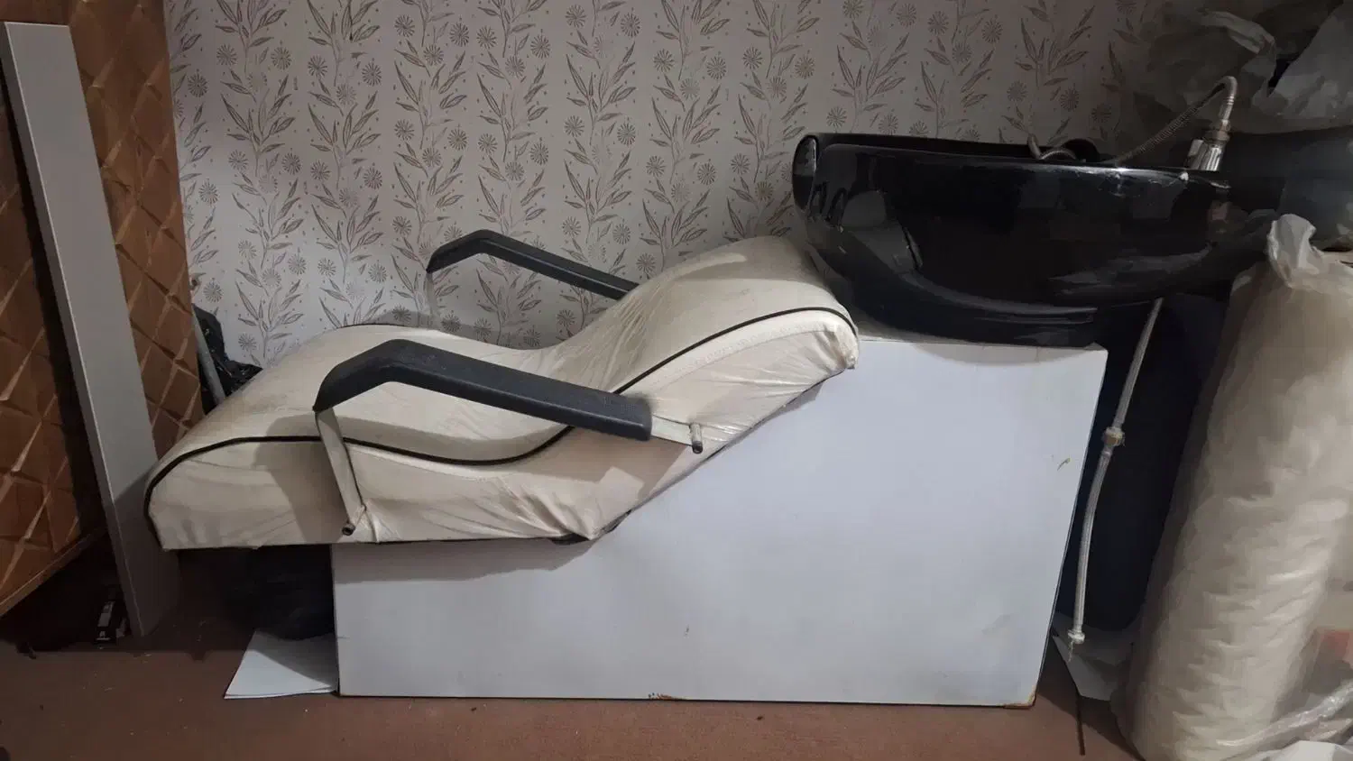 سرشور آرایشگاهی|آرایشگاه و سالنهای زیبایی|جیرفت, |دیوار