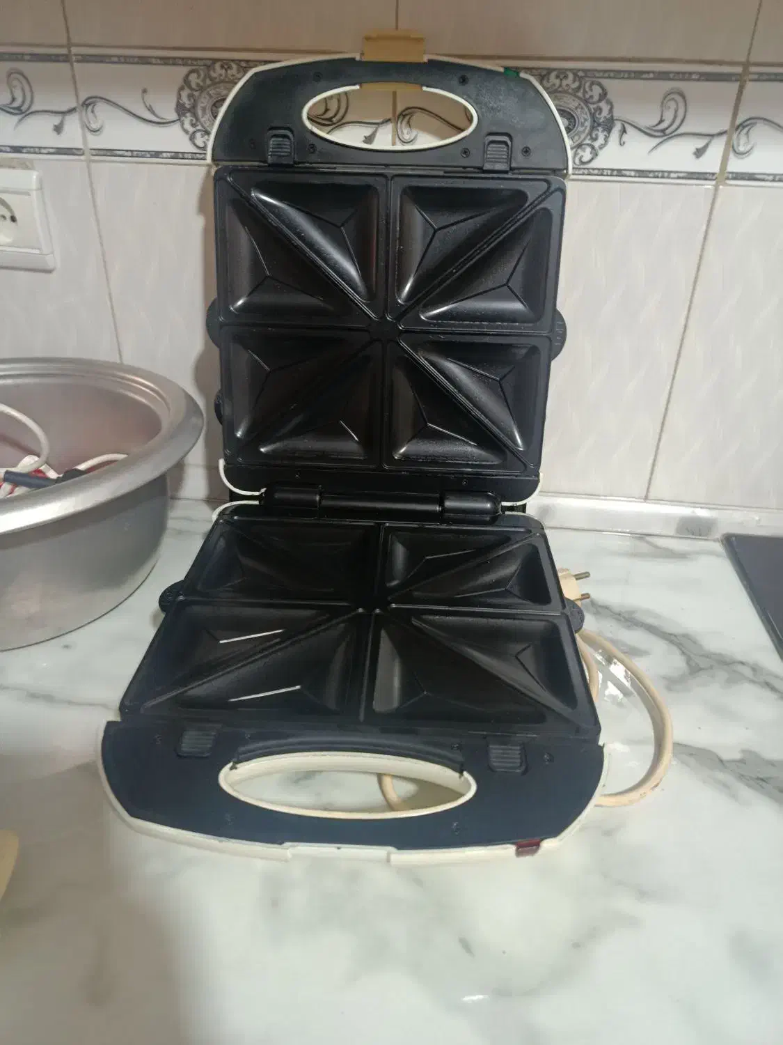 پلوپز و اسنک ساز|اجاق گاز و لوازم برقی پختوپز|رباطکریم, رباطکریم|دیوار