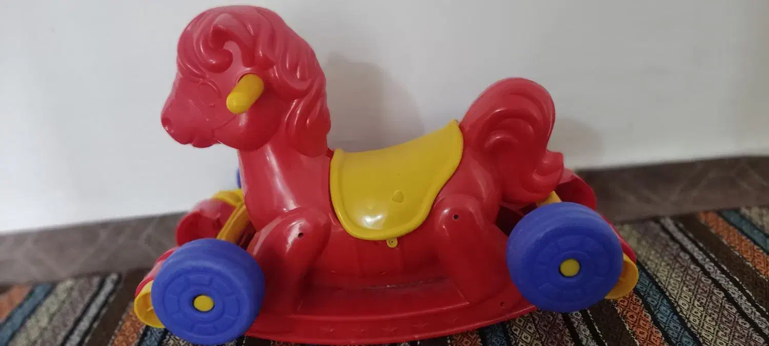 کالسکه اسباب بازی وراکر اسب|اسباببازی|بندر انزلی, میان پشته|دیوار