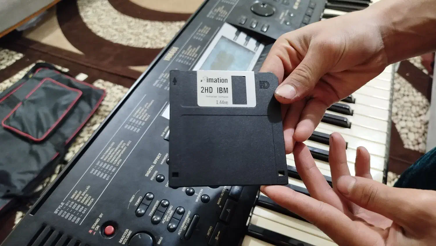 ارگ یاماها پی ار اس 630|پیانو، کیبورد، آکاردئون|اهواز, زندوکیلی|دیوار