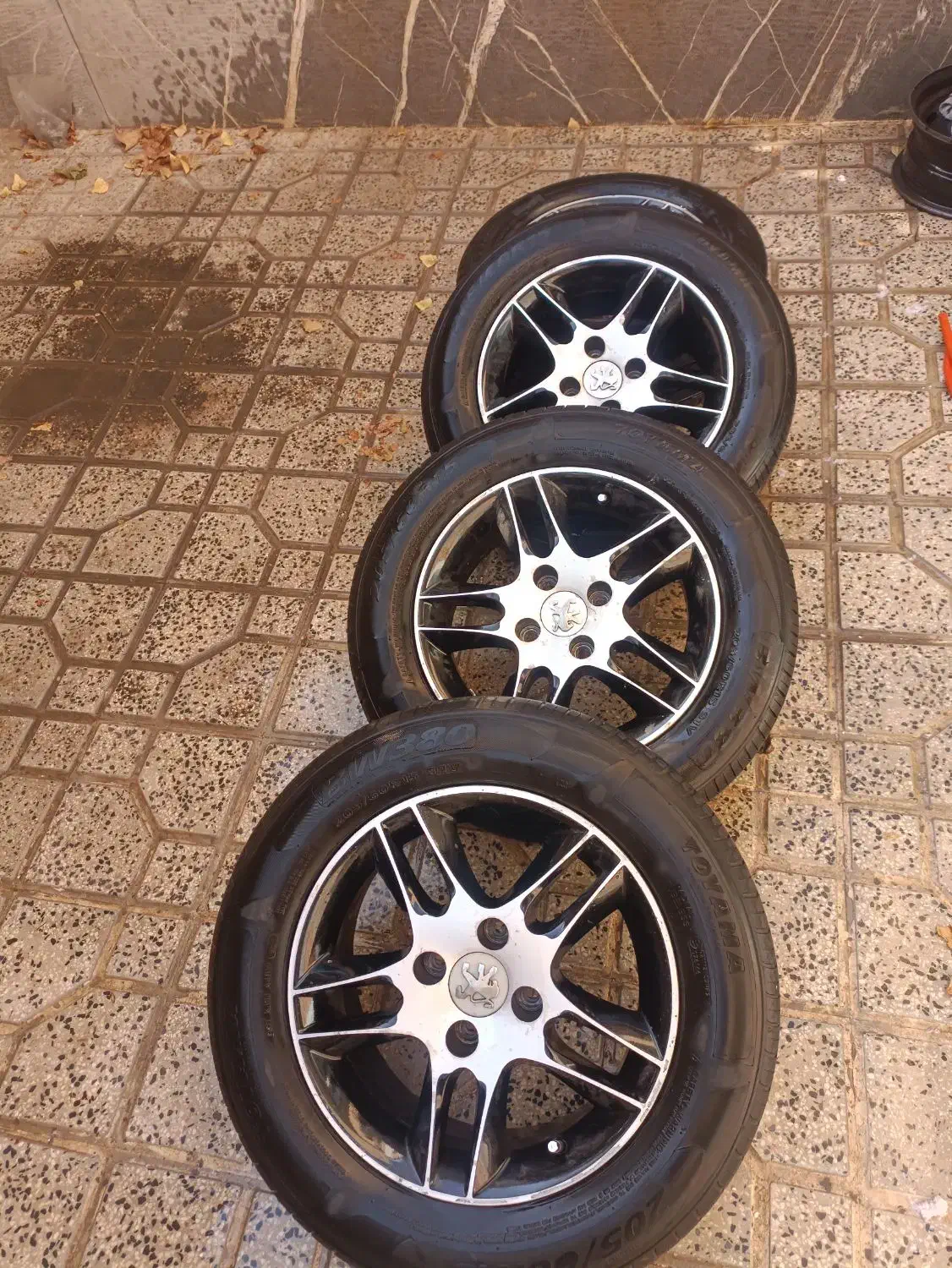 رینگ پنج پر دوبل لاستیک تویاما|قطعات یدکی و لوازم جانبی|همدان, |دیوار